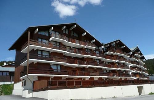 Les Saisies Appartement | Studio cabine aux Saisies, 4 pers, proche centre, balcon - FR-1-594-123