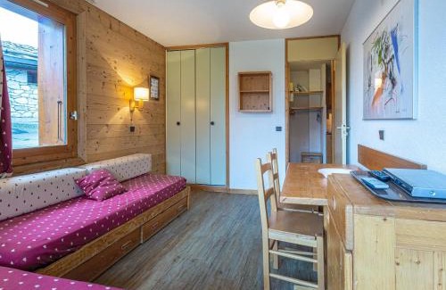 Les Avanchers-Valmorel Appartement | Studio cabine avec terrasse, accès direct aux pistes, idéal familles - FR-1-356-305
