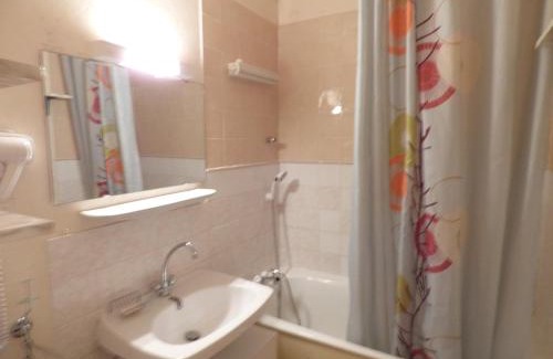 Les Saisies Appartement | Studio Cabine Central aux Saisies avec Balcon - 4 Pers, 2 Étoiles - FR-1-594-192
