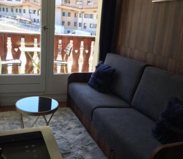 Val Claret Appartement | studio cabine chalet club III entièrement rénové