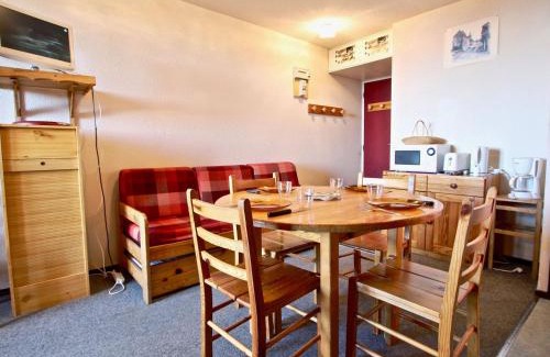 Chamrousse Appartement | Studio cabine cosy, 4 pers, balcon sud, au pied des pistes – Chamrousse 1750 - FR-1-340-106