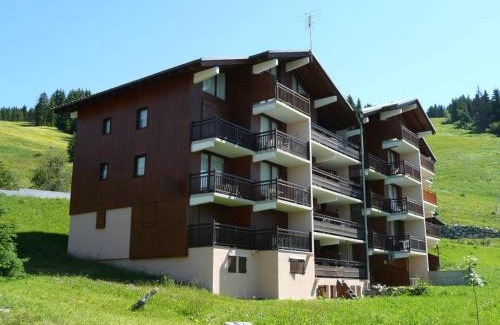 Les Saisies Appartement | Studio cabine cosy avec balcon, proche télésièges et commerces, 5 couchages - Les Saisies - FR-1-594-315