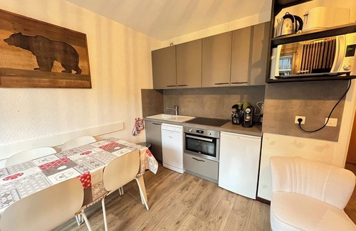 Les Carroz-d'Araches Appartement | Studio cabine rénové proche piste Bardelle et à 5 mn à pieds du centre