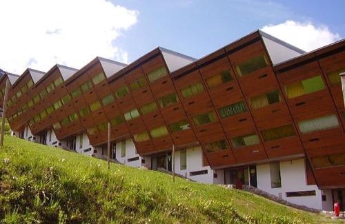Arc-1600 Appartement | Studio cabine 5 personnes à Arc 1600, ski aux pieds, proche commerces, wifi gratuit - FR-1-411-361
