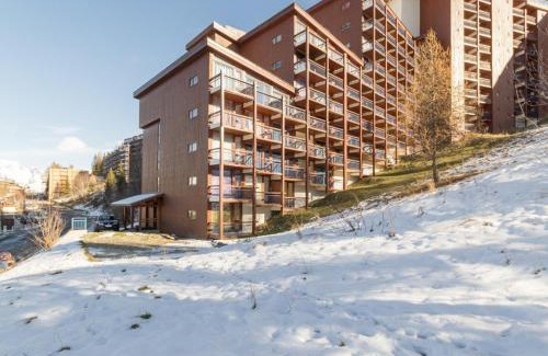 Arc-1800 Appartement | Studio cabine 4 pers, proche centre, balcon - FR-1-346-457