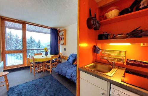 Arc-1800 Appartement | Studio cabine 4 pers, proche centre, balcon - FR-1-346-457