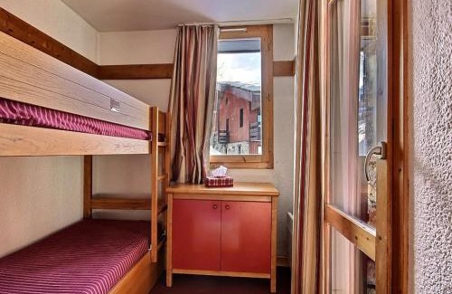 Plagne 1800 Appartement | Studio-cabine 4 pers, proche pistes et commerces, balcon, piscine, 3 cristaux Paradiski - FR-1-455-27