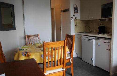 Chamrousse Appartement | Studio cabine pour 4 pers, balcon, proche pistes - Roche Béranger, Chamrousse - FR-1-549-62