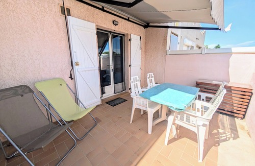 Marseillan Appartement | ✦✧ Studio climatisé / Quartier calme / Coin nuit & grande terrasse ✦✧