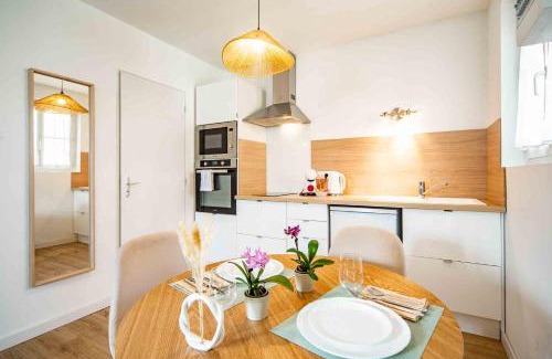 Monnaie Appartement | Studio - Calme - Confort - Proche de Tours