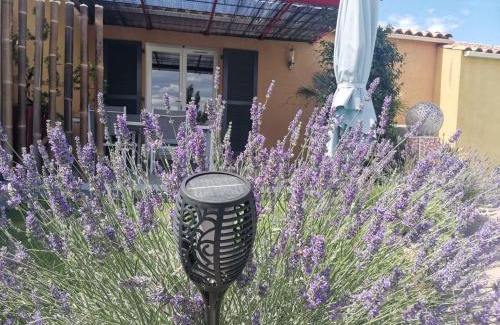 Sainte-Valiere Appartement | Studio Camille