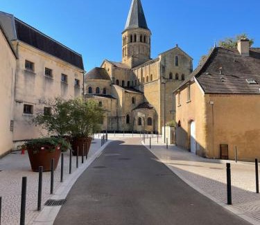 Paray-le-Monial Appartement | Studio centre ville Paray-le-Monial