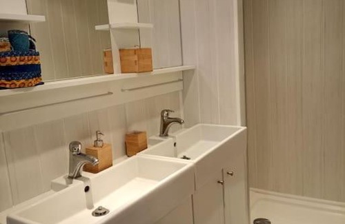 Vals-pres-le-Puy Appartement | Studio chemin de Saint Jacques