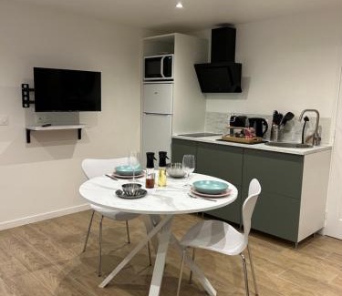 Lagny-sur-Marne Appartement | Studio chic et cocon proche de Disney
