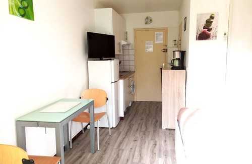 Balaruc-les-Bains Appartement | Studio CLIM vue parc – près mer et Montpellier