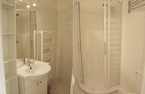 Balaruc-les-Bains Appartement | Studio CLIM vue parc – près mer et Montpellier