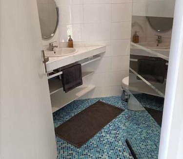 Noaillac Appartement | Studio + combles aménagés
