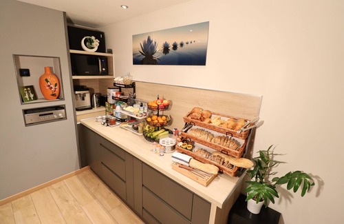 Albertville Appartement | Studio confort familial 4 pers. Douche italienne