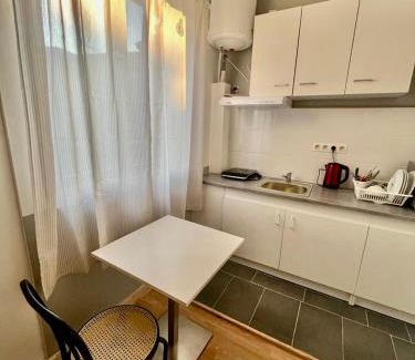 Charleroi Appartement | Studio comfortable charleroi