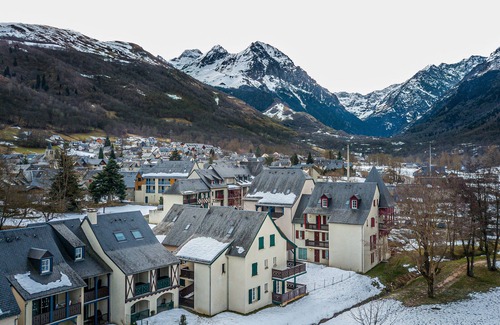Peyragudes Appartement | Studio Confortable avec Kitchenette Equipée Proche à 2 Stations de Ski!