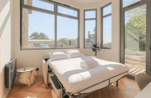 Ecully Appartement | Studio confortable avec terrasse, Ecully