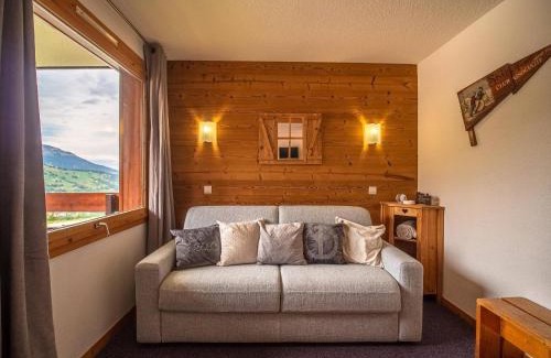 Les Avanchers-Valmorel Appartement | Studio coquet à 50m des pistes, proche commerces, balcon et casier à ski - FR-1-356-204