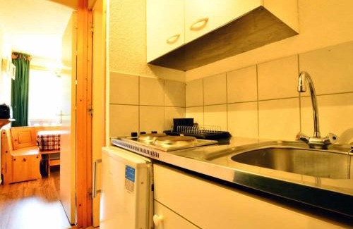 Bellentre Appartement | Studio cosy à Montchavin Les Coches, pied des pistes, balcon, parking gratuit - FR-1-329-2