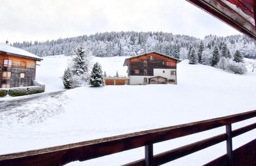 Morzine Appartement | Studio cosy à Morzine, proche centre, pieds des pistes, parking couvert, animaux admis - FR-1-524-84