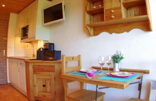 Les Avanchers-Valmorel Appartement | Studio cosy, animaux admis, parking disponible, Valmorel - FR-1-291-768