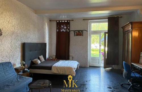 Ligny-en-Barrois Appartement | Studio Cosy & Authentique - Centre Ligny