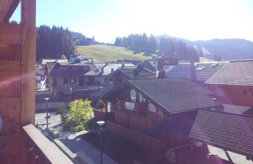 Les Gets Appartement | Studio cosy aux Gets, 4 pers., proche pistes, balcon, parking, centre village - FR-1-671-32