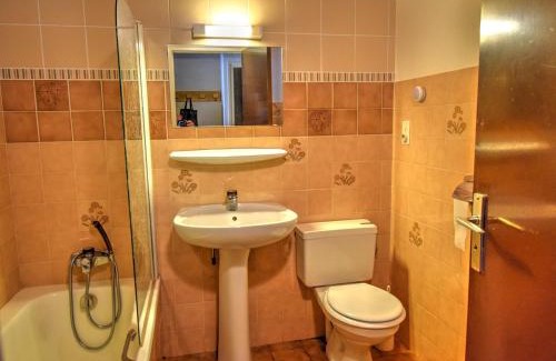 Morzine Appartement | Studio cosy avec mezzanine, centre de Morzine, proche pistes, parking couvert - FR-1-524-52