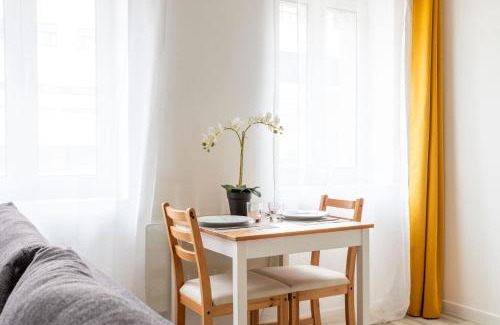 Douai Appartement | Studio Cosy - Centre & Gare à pied
