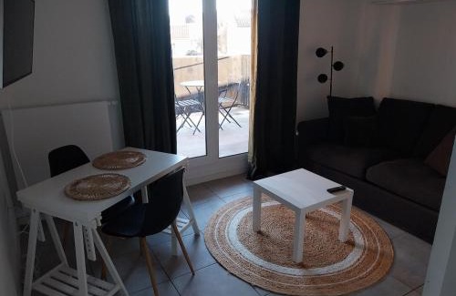 La Rochelle Appartement | Studio cosy et sa terrasse