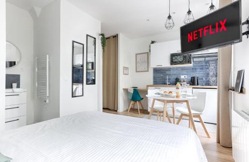 Sucy-en-Brie Appartement | Studio Cosy face gare RER A