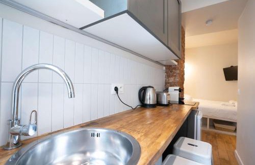 Quartier de la Chapelle Appartement | Studio cosy Love room - paris 18 -2P