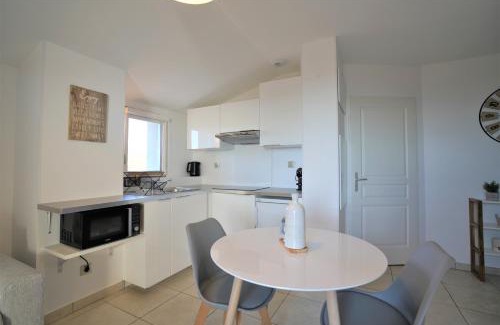 Cruseilles Appartement | STUDIO dernier étage avec terrasse - vue montagne