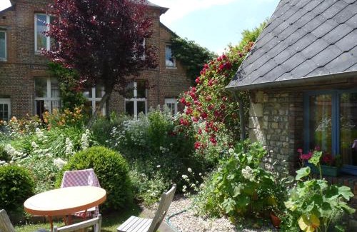 Trouville-la-Haule Lit Et Petit-Déjeuner | Studio duplex L'Ecole Buissonnière
