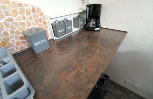 Pallud Appartement | Studio DUPLEX, Vue sur vallée, Calme, WIFI gratuit, Parking, Hypercentre à 400 m