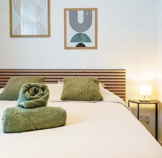 Saint-Quentin Appartement | Studio Ensoleillé 2pers wifi