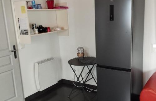 Saint-Romain-de-Benet Appartement | Studio entre terre et mer