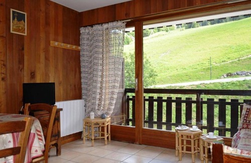 Le Chinaillon Appartement | Studio familial au pied des pistes, proche commodités, parking inclus - FR-1-241-6