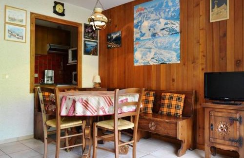 Le Chinaillon Appartement | Studio familial au pied des pistes, proche commodités, parking inclus - FR-1-241-6