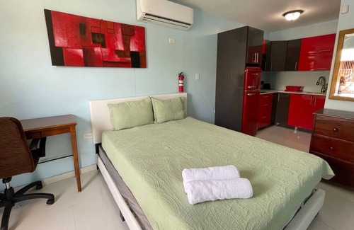 San Juan Maison | Studio, Few Steps To The Ocean in Fishing Village