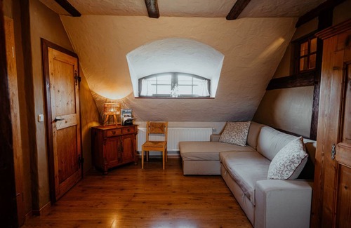 Oppurg Appartement | Studio ∙ 4 personnes