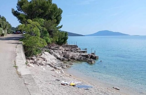 Martinscica Appartement | Garçonnière prés de la plage Martinscica, Cres (AS-23980-a)