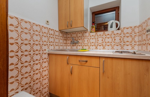Bratus Appartement | Studio flat near beach Bratuš, Makarska (AS-22135-a)