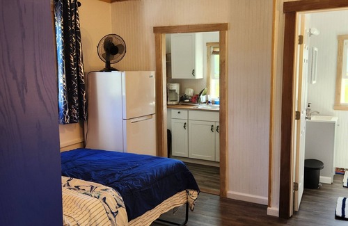 Burdett Appartement | Studio Flat with Private entrance on Seneca Lake Wine Trail