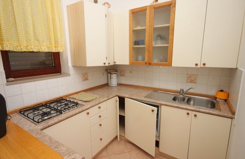 Cove Murtar Appartement | Garçonnière avec la terrasse et la vue sur le mer Mali Losinj, Losinj (AS-7879-a)