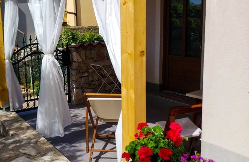 Martinscica Appartement | Garçonnière avec la terrasse Martinscica, Cres (AS-14334-c)